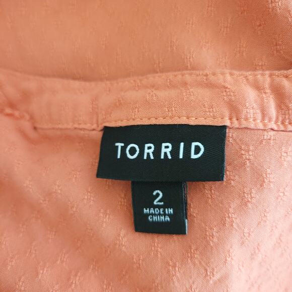 Torrid Coral Dobby Peasant Blouse Popover Rayon Tie Neck 2 - Picture 8 of 11
